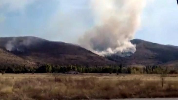 Silivri’de otluk alanda çıkan yangın villaya sıçradı