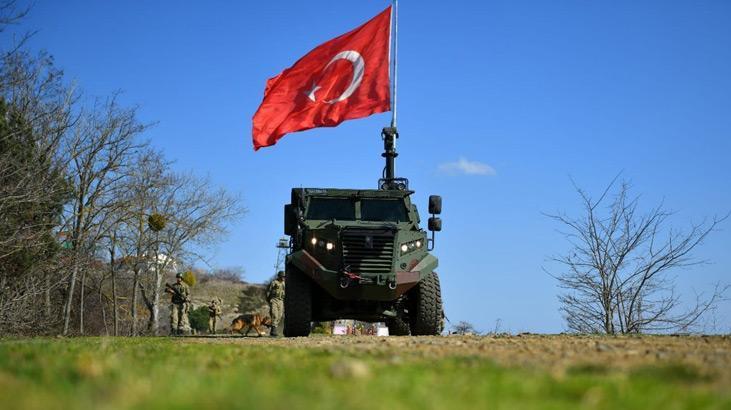 11’i FETÖ mensubu 17 kişi sınırda yakalandı