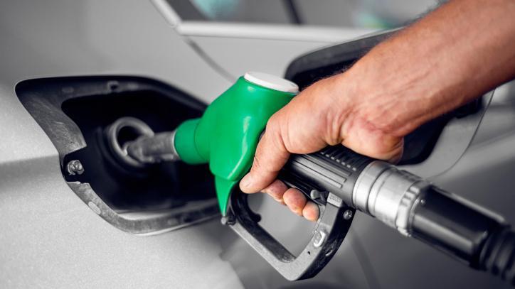 Benzine büyük indirim