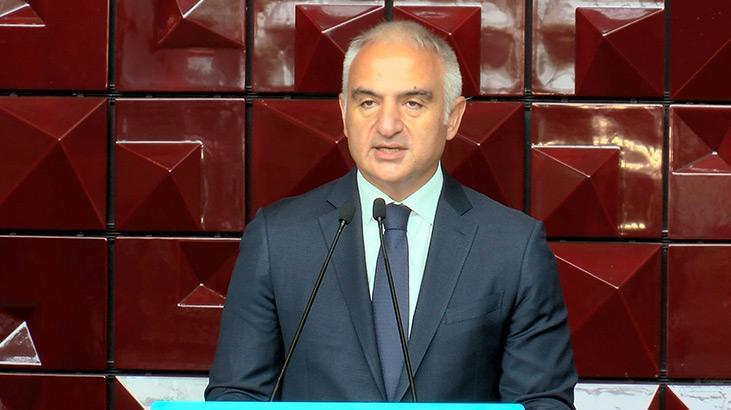 Bakan Ersoy’dan Altın Portakal Film Festivali açıklaması