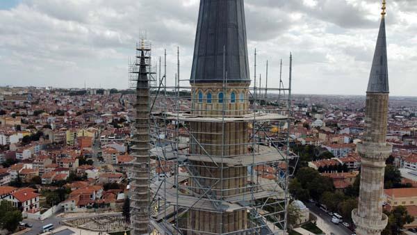 Her minare için 16 adet! Selimiye Camisi'nin kaybolan mavi çinileri yeniden üretildi