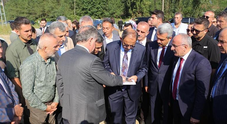 Bakan Özhaseki: Dokusunu bozmadan çok güzel bir Ayder planladık