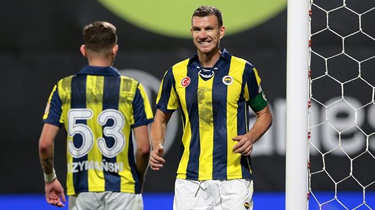 Edin Dzeko'ya dış basından övgü: Süper Lig'i domine ediyor!