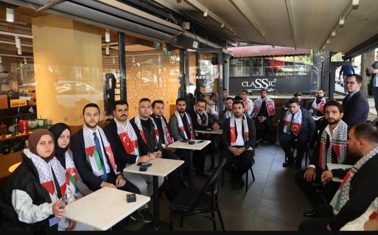 AKP Gençlik Kolları’ndan 81 ilde Starbucks’ta ‘yer kapatma eylemi’