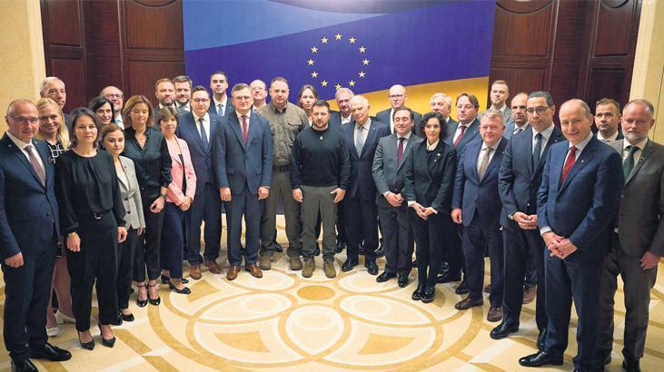 AB’den Ukrayna’da gövde gösterisi