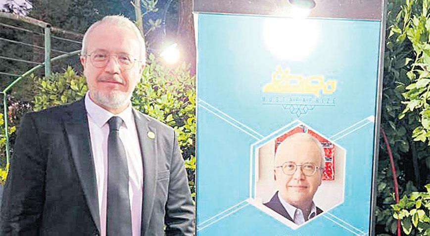 Murat Uysal, Müslüman coğrafyasının Nobel’ini aldı