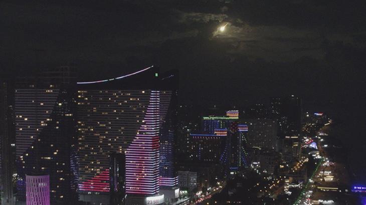 Batum’a meteor düştü! O anlar kameraya yansıdı