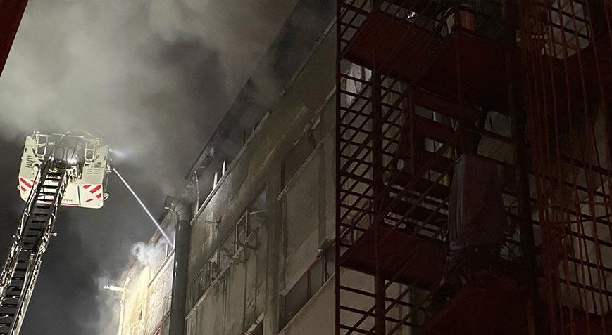 Küçükçekmece’de yangın paniği! Mührü bozup faaliyete devam etmişler…