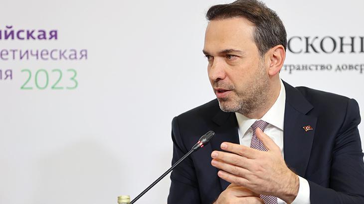 Bakan Bayraktar, Moskova’da ‘Düşük Karbonlu Enerji’ oturumuna katıldı