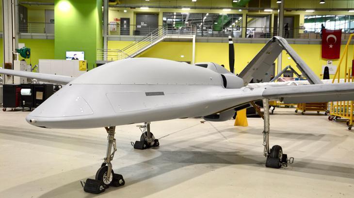 Selçuk Bayraktar paylaştı! TB3’ün ilk koşu testi görüntülendi