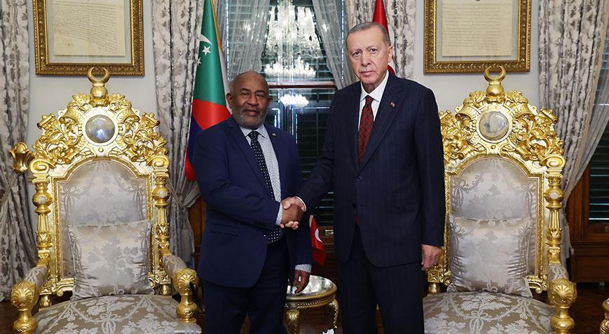 Erdoğan Komorlar Birliği Cumhurbaşkanı Azali ile görüştü