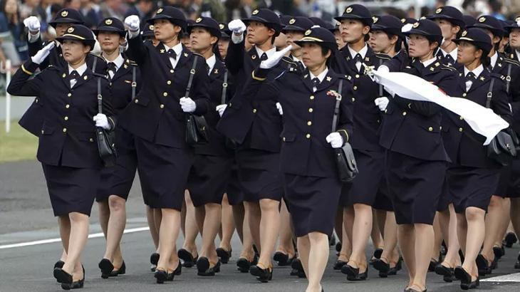 Savunma bütçesini artıran Japonya, orduya katılacak asker bulmakta zorlanıyor