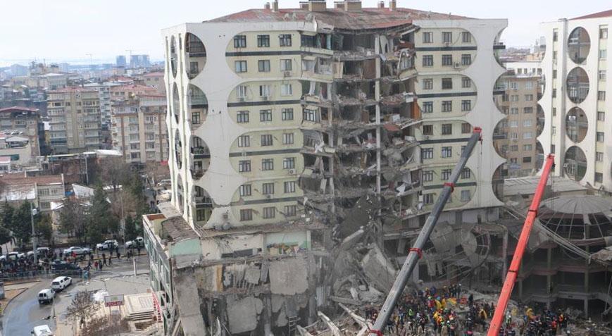 89 kişinin hayatını kaybettiği Galeria Sitesi davası başladı