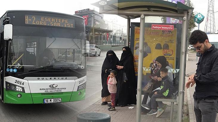 Halk otobüsü şoförünün kadın yolcuların konuşmasından psikolojisi bozuldu