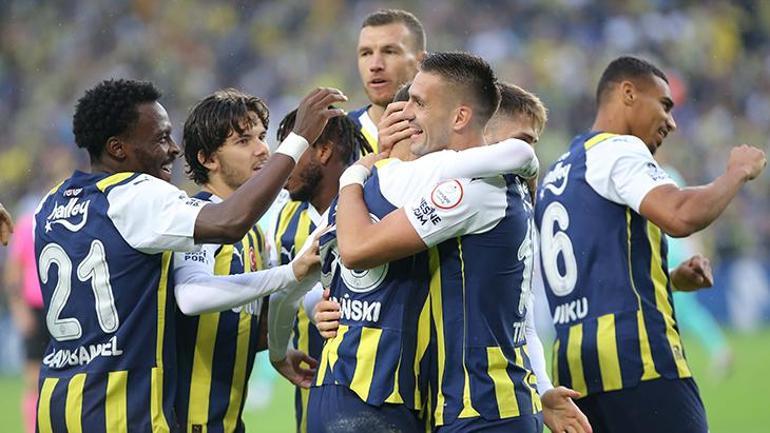 Lider Fenerbahçe'de yaprak dökümü! 3 ayrılık birden