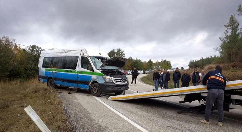 Tekirdağ'da yolcu minibüsü devrildi! Çok sayıda yaralı var