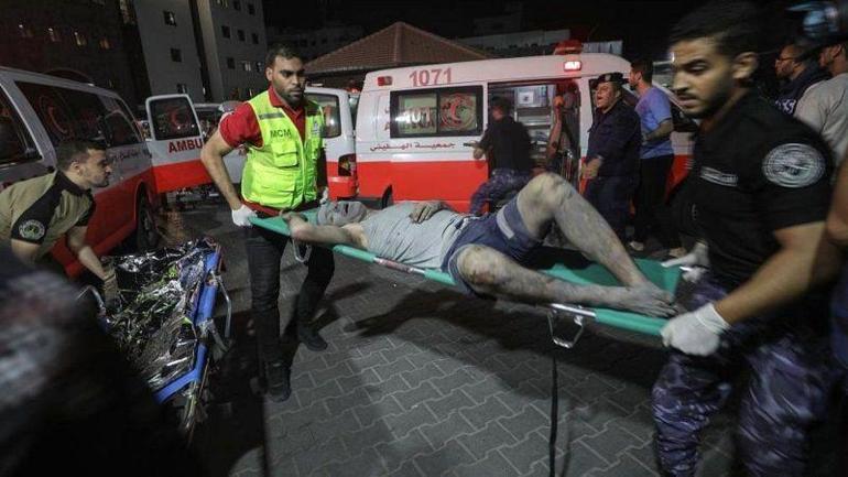 Gazze'de insanlık dramı büyüyor: En ağır yaralılara öncelik veriyor
