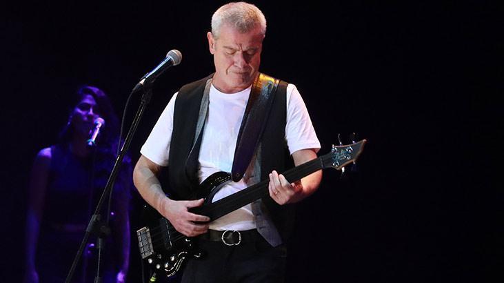 Kuruçeşme Açıkhava’da Levent Yüksel şarkıları yankılandı