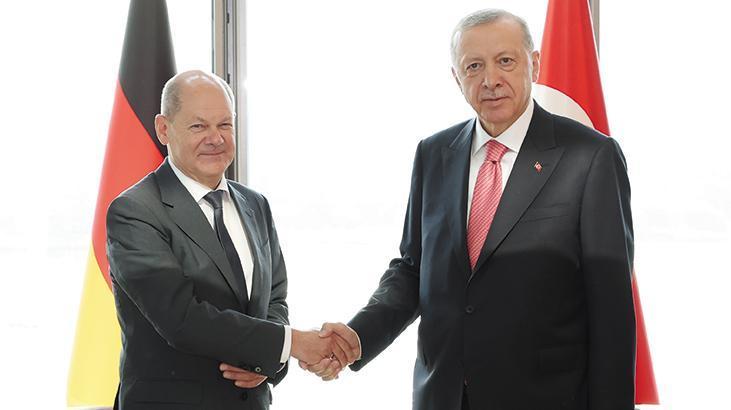 Cumhurbaşkanı Erdoğan, Berlin’de Almanya Başbakanı ile görüşecek