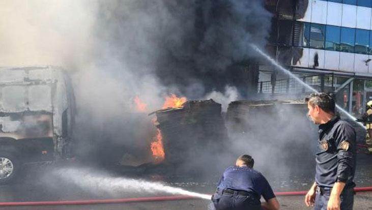 3 kişinin öldüğü fabrika yangınının sebebi belli oldu