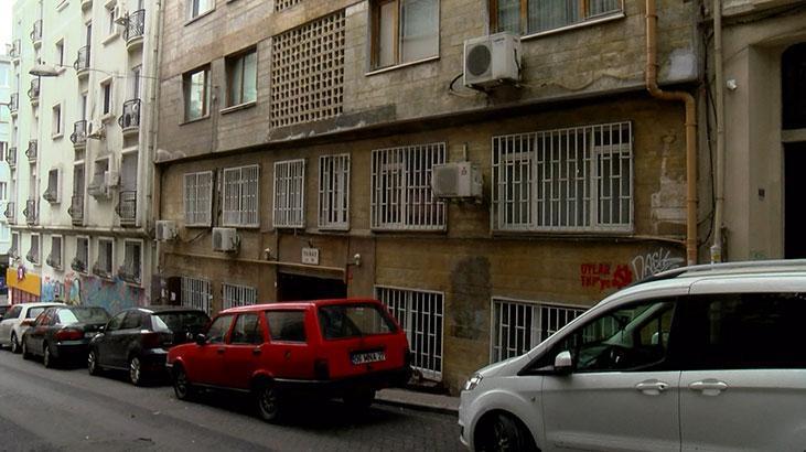 Orhan Pamuk komşularıyla mahkemelik oldu: Binayı ele geçirip, yıkıp tekrar yaptırmak istiyor