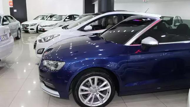 Araç piyasasında indirim rüzgarı: Fiyatlarda ‘dibin dibi’ görüldü!