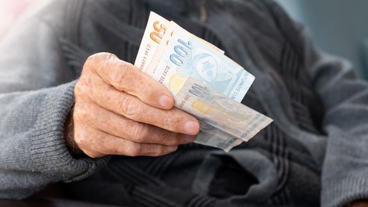 Çalışan emekliye de ikramiye! Bakanlık açıkladı, çalışma başlatıldı