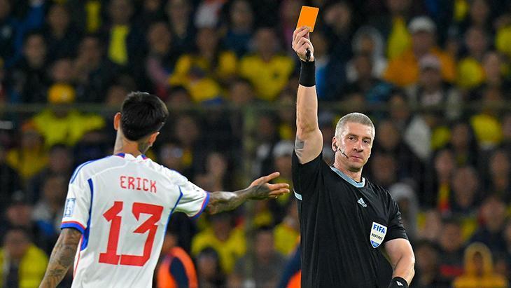 Futbolda tarihi karar! IFAB onayladı, turuncu kart geliyor