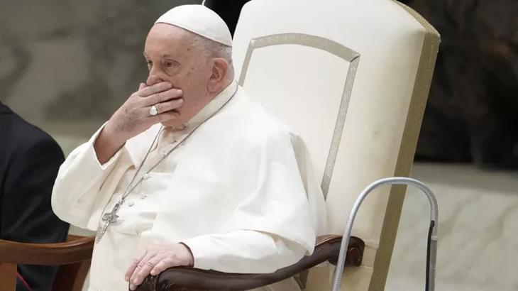Papa Francis’in Vatikan’daki konuşmasını yardımcısı okudu: İyi değilim