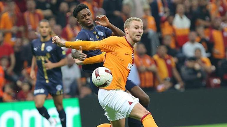 Galatasaray'da Okan Buruk'tan Manchester United'a sürpriz kadro! Kararını verdi
