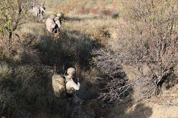 5 taburdan oluşan timlerden PKK'ya ağır darbe! Her şey yerle bir edildi