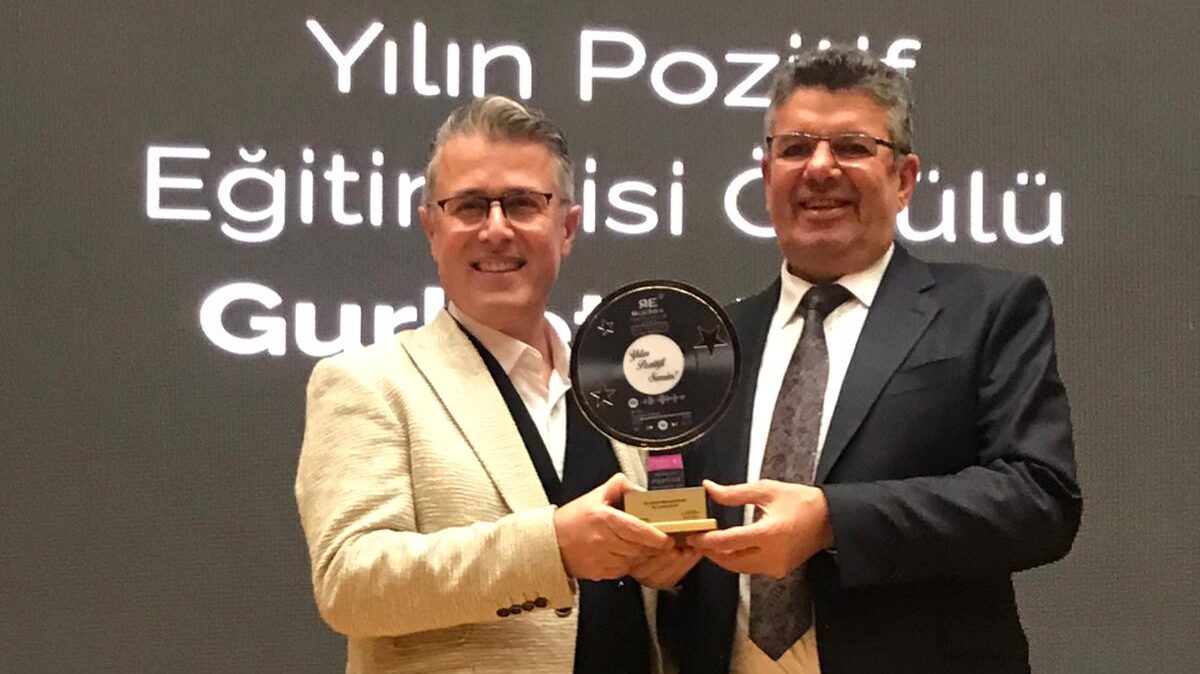 Eğitimci Gurbet Altay’a bir ödül daha…