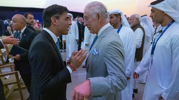 Kral Charles’ın, Yunanistan bayraklı kravatı gündem oldu