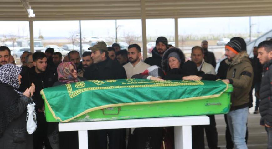 3 kişi feci kazada hayatını kaybetmişti! Son yolculuklarına uğurlandılar