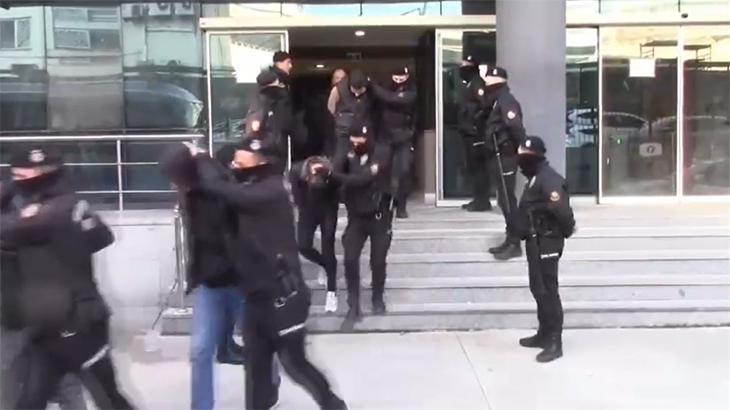 Bakan Yerlikaya açıkladı: Son 3 günde 2842 firari yakalandı