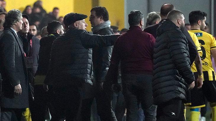 İstanbulspor’u sahadan çeken Ecmel Sarıalioğlu: Doğrusunu yaptım! Oyuncularıma prim vereceğim