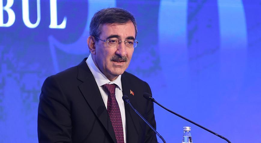 Cumhurbaşkanı Yardımcısı Cevdet Yılmaz’dan yeni yıl mesaı