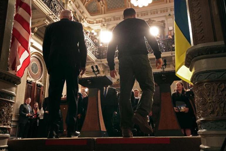 Biden ve Zelenskiy'dan ortak açıklama! ABD'den Ukrayna'ya dev yardım
