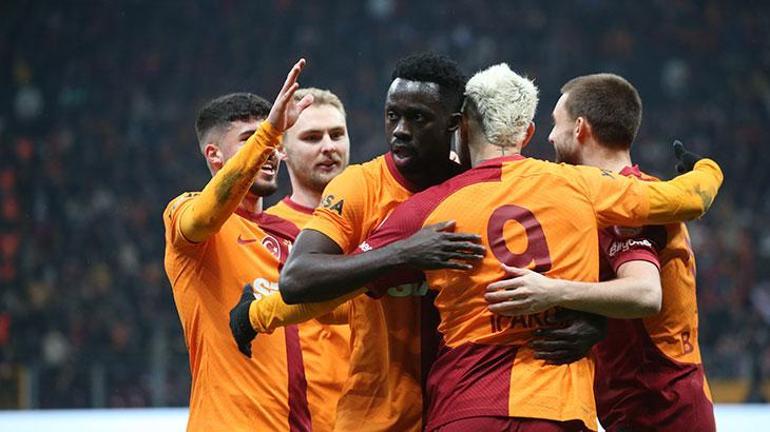 Osman Şenher'den Galatasaraylı yıldıza eleştiri: İlk kez bu kadar kötü gördüm!