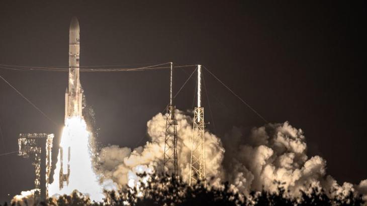 50 yıl sonra ilk kez aya inecekti! Sorun çıktı