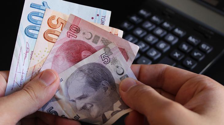 Milyonlarca emekliye ek zam! Ödemeler bu aya yetişir mi? İşte detaylar