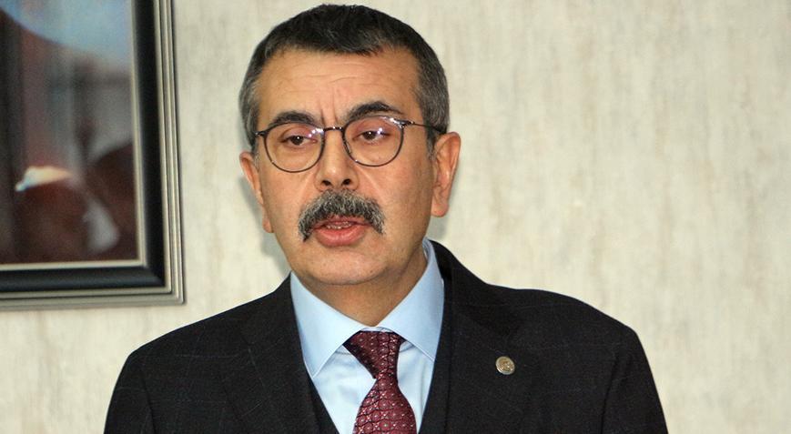 Pazartesi günü okullarda şehitler için 1 dakikalık saygı duruşunda bulunulacak