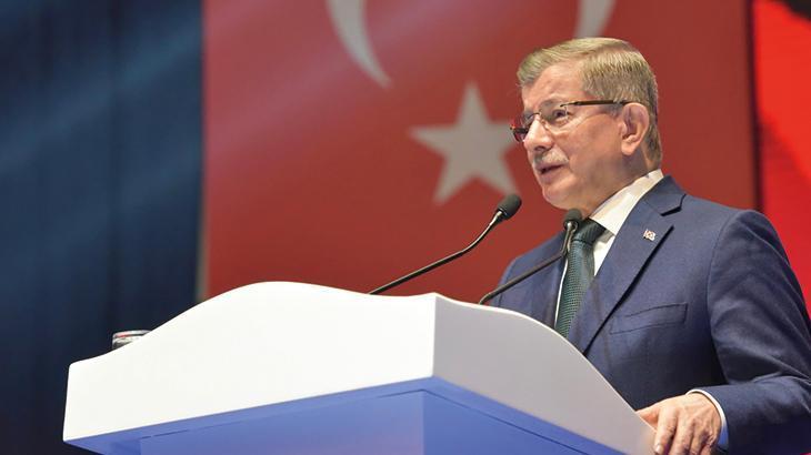 Ahmet Davutoğlu, yeniden Gelecek Partisi genel başkanlığa seçildi