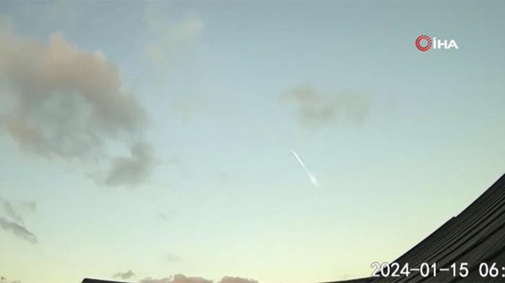 Japonya’da ateş topu şeklinde gök taşı görüldü!