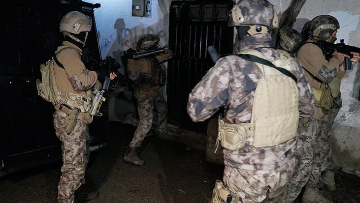 Bakan Yerlikaya duyurdu: 11 ilde DEAŞ ve El Kaide operasyonu