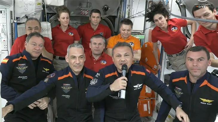 İlk Türk astronot Gezeravcı’dan ISS’te ilk Türkçe mesaj!