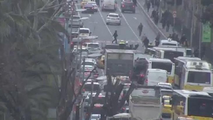 İstanbul’da panik: Şüpheli çantadan kıyafet çıktı