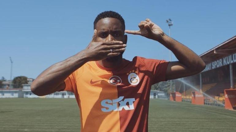 SON DAKİKA | Gündeme bomba gibi düşen transfer iddiası! Vedat Muriqi Süper Lig'e dönüyor
