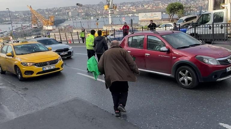 Kelime-i Tevhid bayrağı taşıyan kişiye yumruk atmıştı! Ege Akersoy tahliye edildi