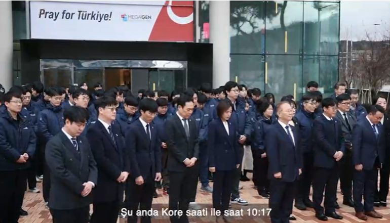 Güney Kore'de '6 Şubat' anması: Tüm kalbimizle yanınızdayız